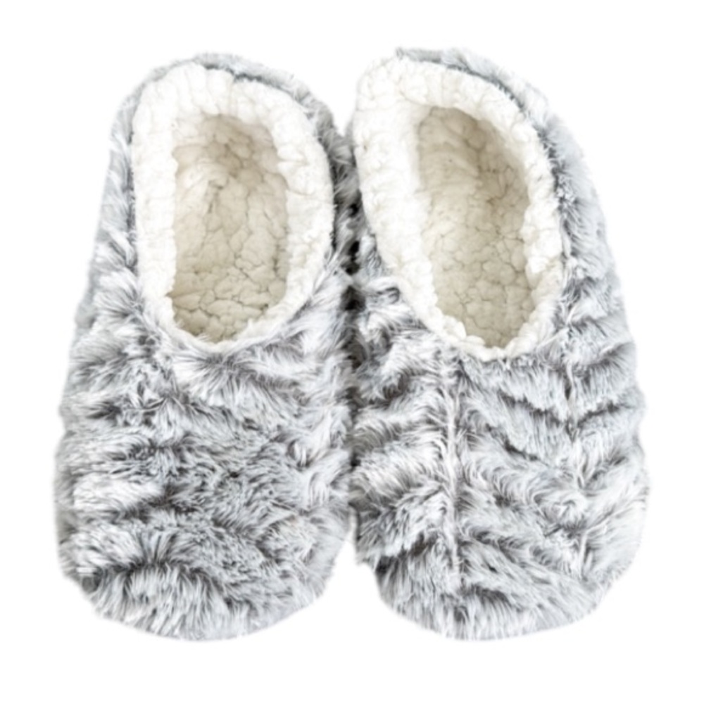 Light gray fuzzy faux fur Sherpa fleece lined slipper socks size 6/7
